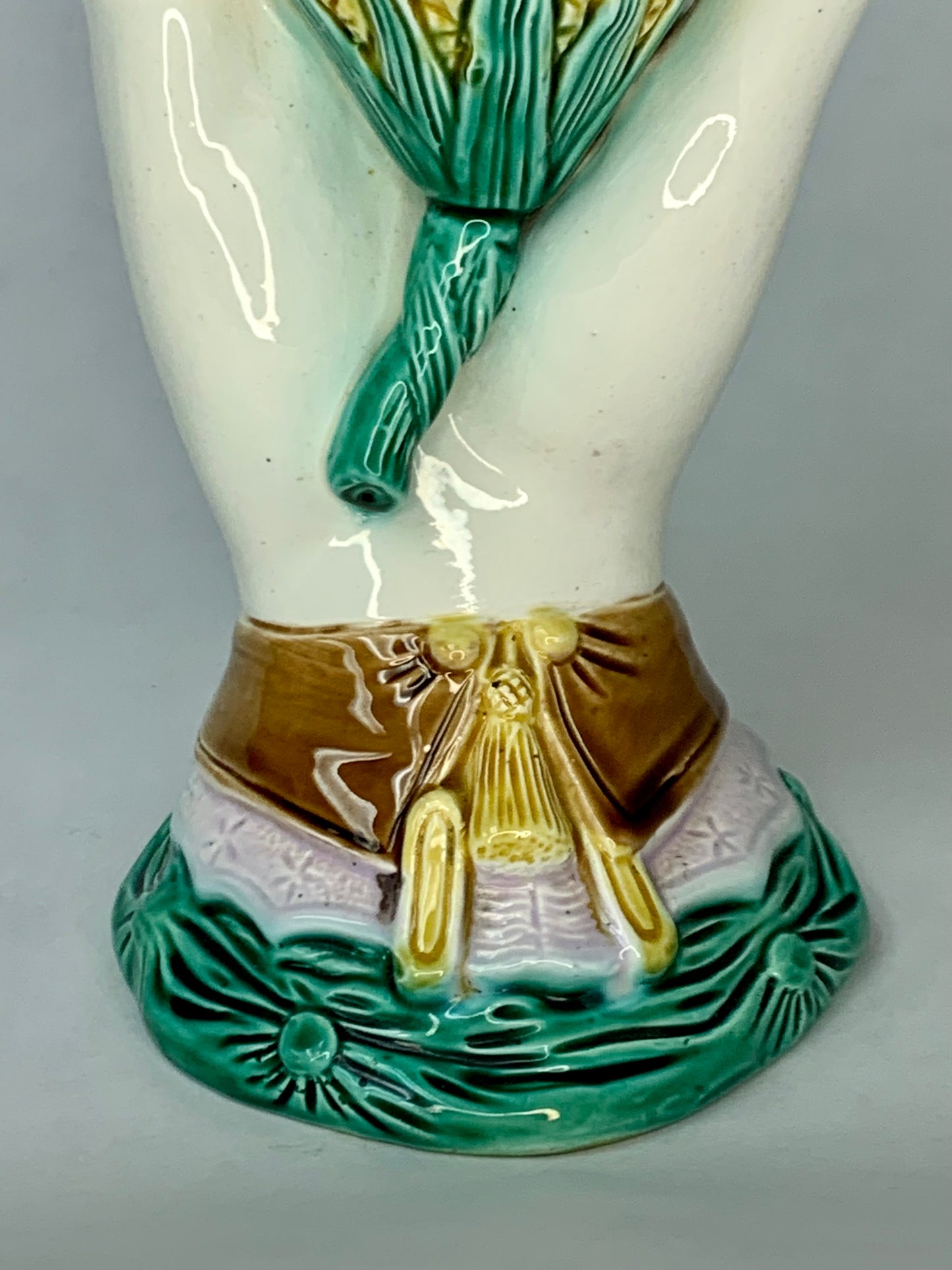 Pineapple Hand Vase