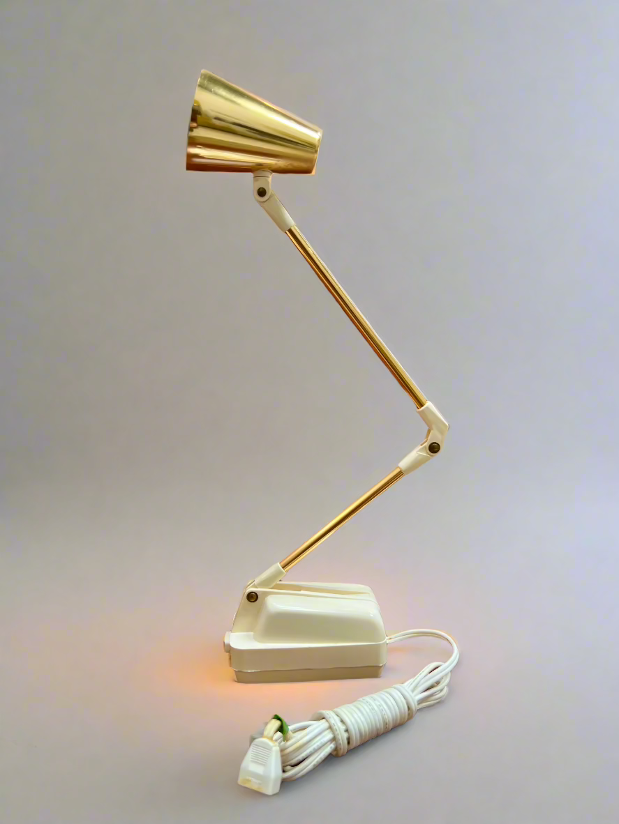 Hi-intensity LAMP