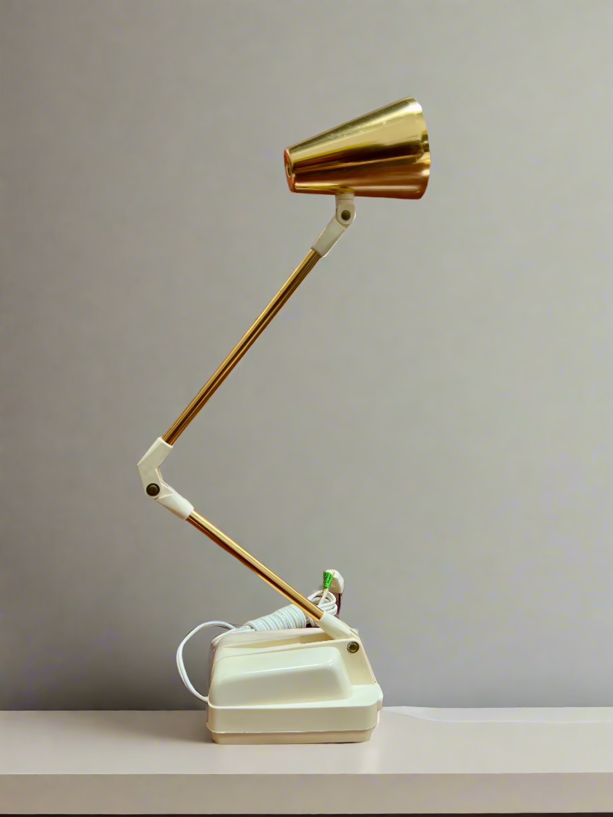 Hi-intensity LAMP